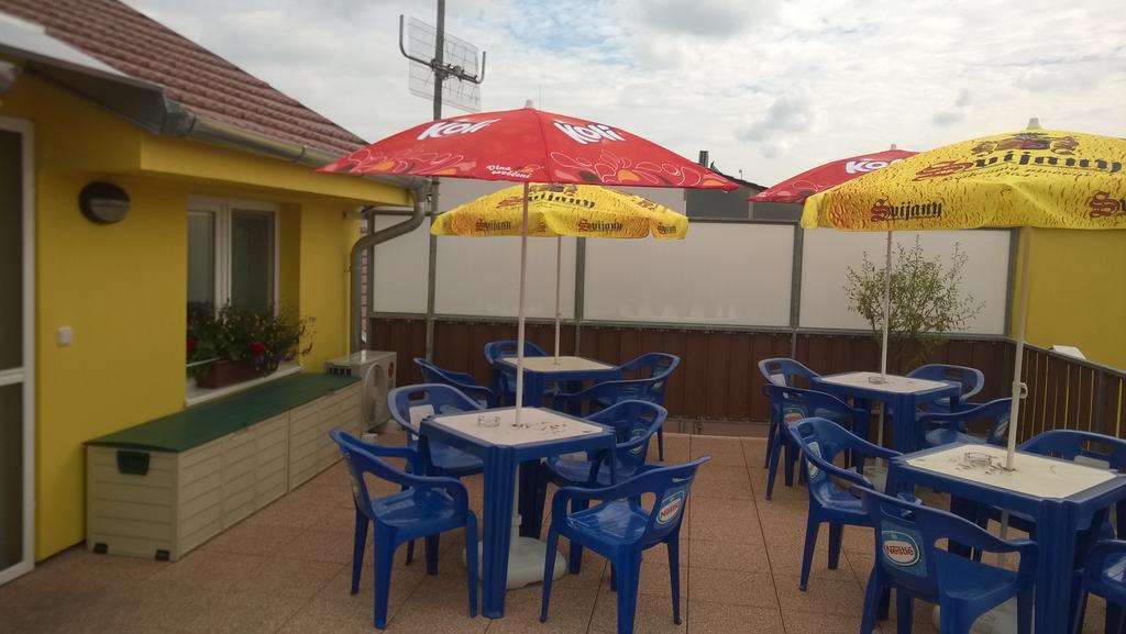 Penzion Toscana Lanzhot Ngoại thất bức ảnh
