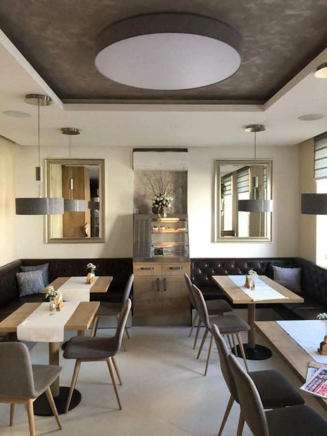 Penzion Toscana Lanzhot Ngoại thất bức ảnh